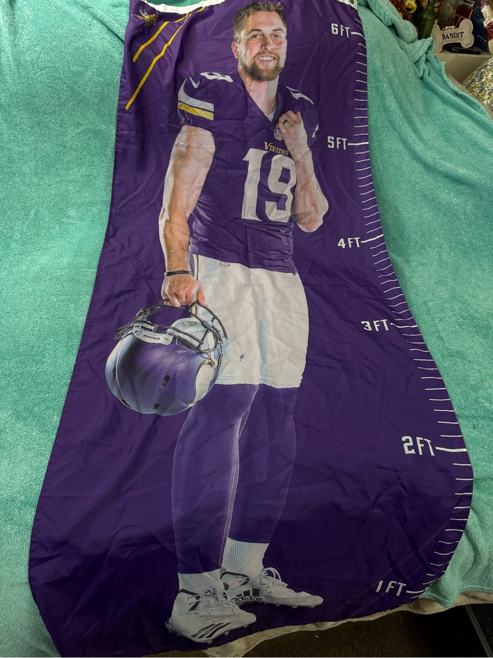 Adam Thielen Minnesota Vikings NFL Football Size Chart Flag / Banner